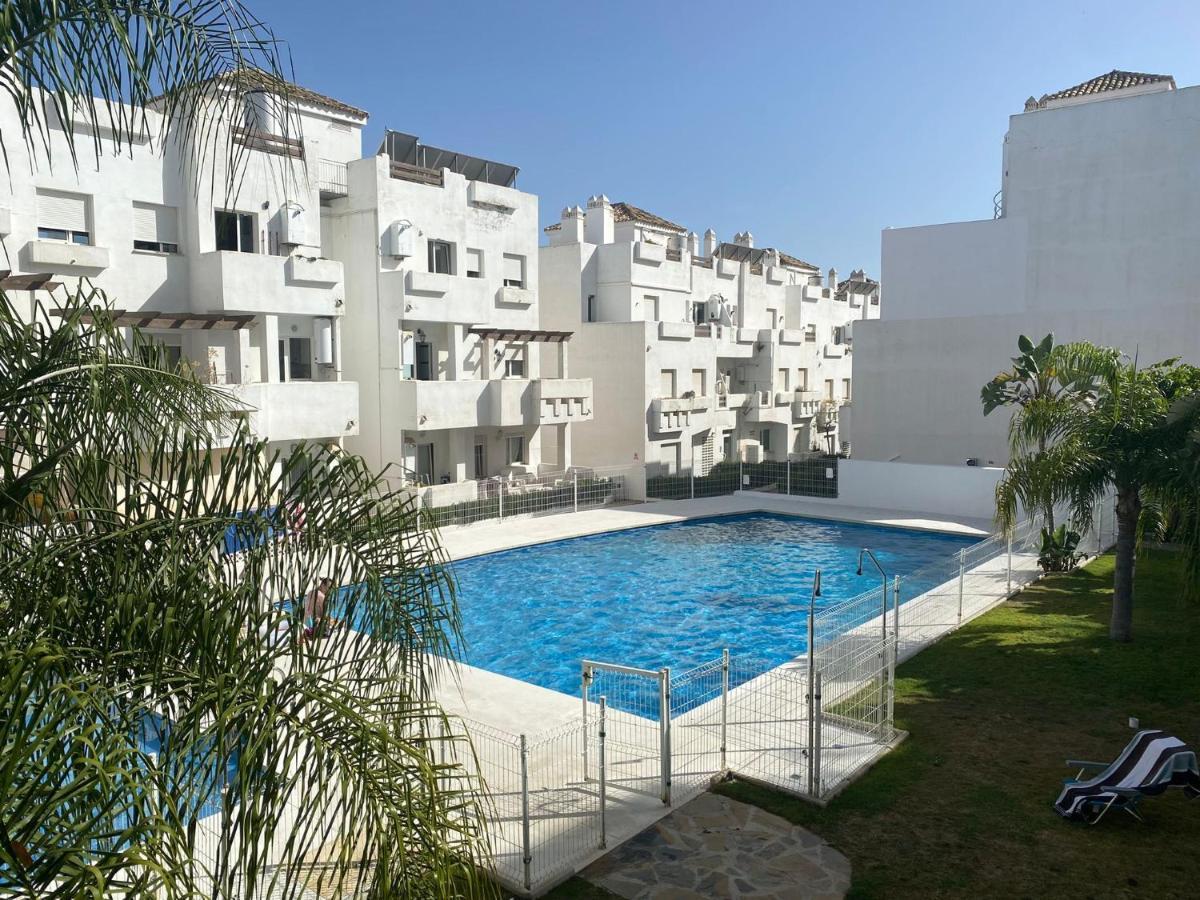 Penthouse Seaview And Golf Valle Romano Estepona Exterior foto